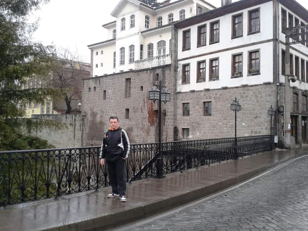 73f5ced9-dcb0-4523-bbd4-12fb6aeefebf