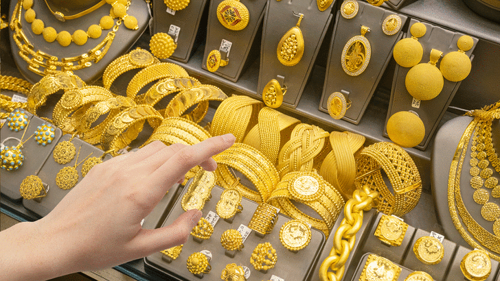 Dünyaca ünlü banka yıl sonu altın fiyatlarını güncelledi!