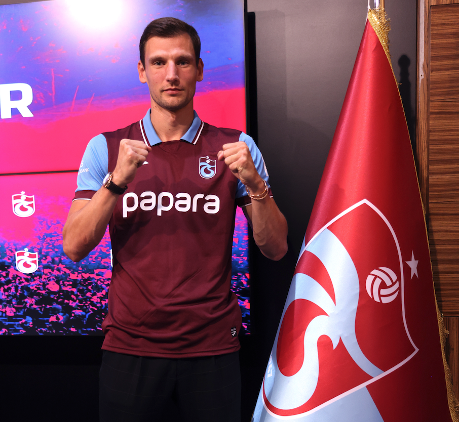 Trabzonspor'da Borna Barisic ve John Lundstram'dan imza sonrası flaş  açıklamalar - Trabzon Haber Sayfası