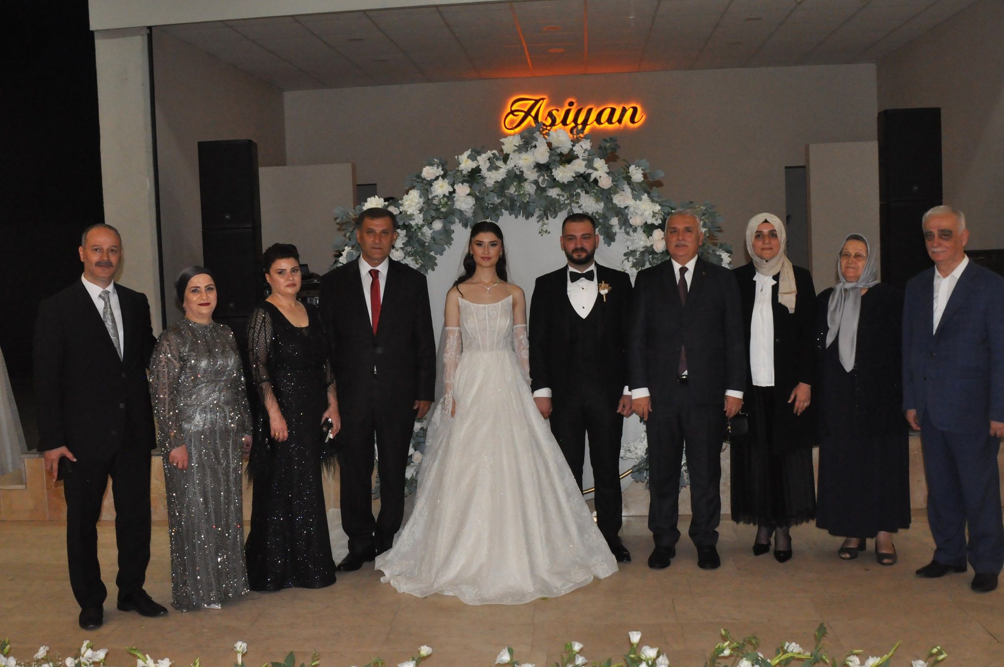 İskenderoğlu ve Atmaca ailelerinin mutlu günü - Trabzon Haber Sayfası