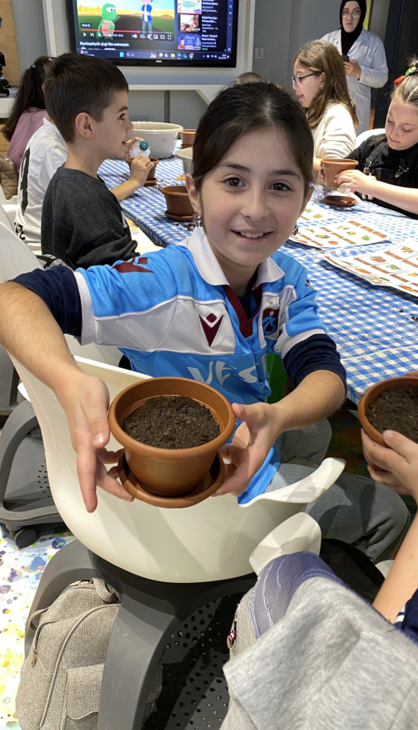 Ekran Resmi 2024 12 05 09.56.33