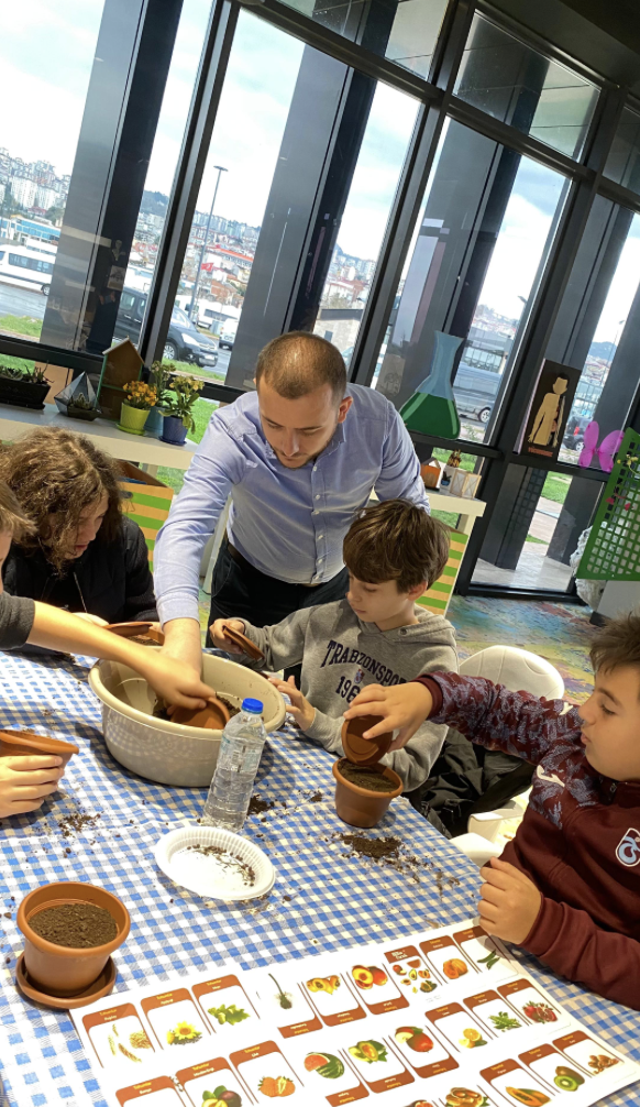 Ekran Resmi 2024 12 05 09.57.04