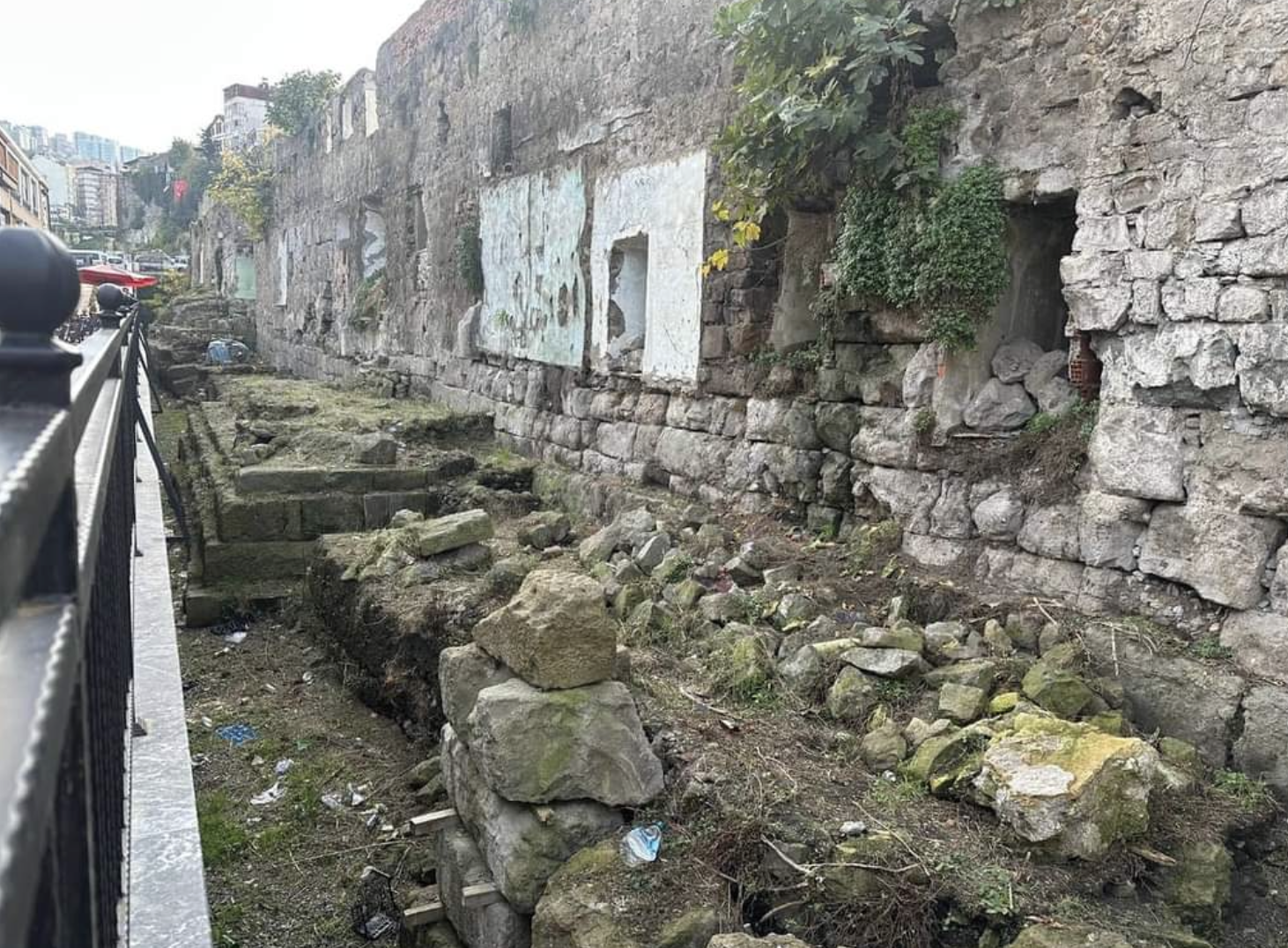 Ekran Resmi 2024 12 05 12.23.45