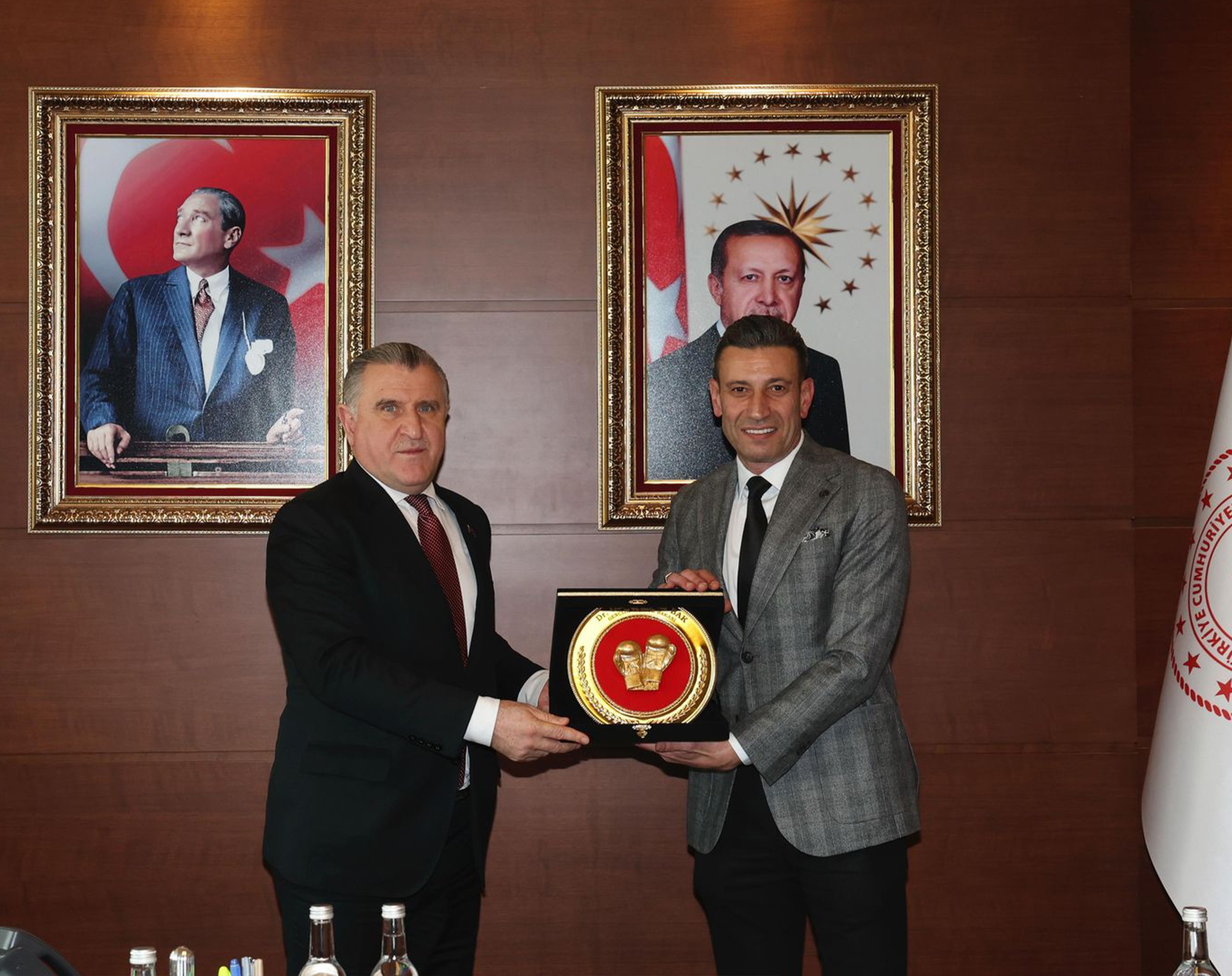 42B61A99 1Fc0 4B19 Ab67 5Fd4Ca34F98D