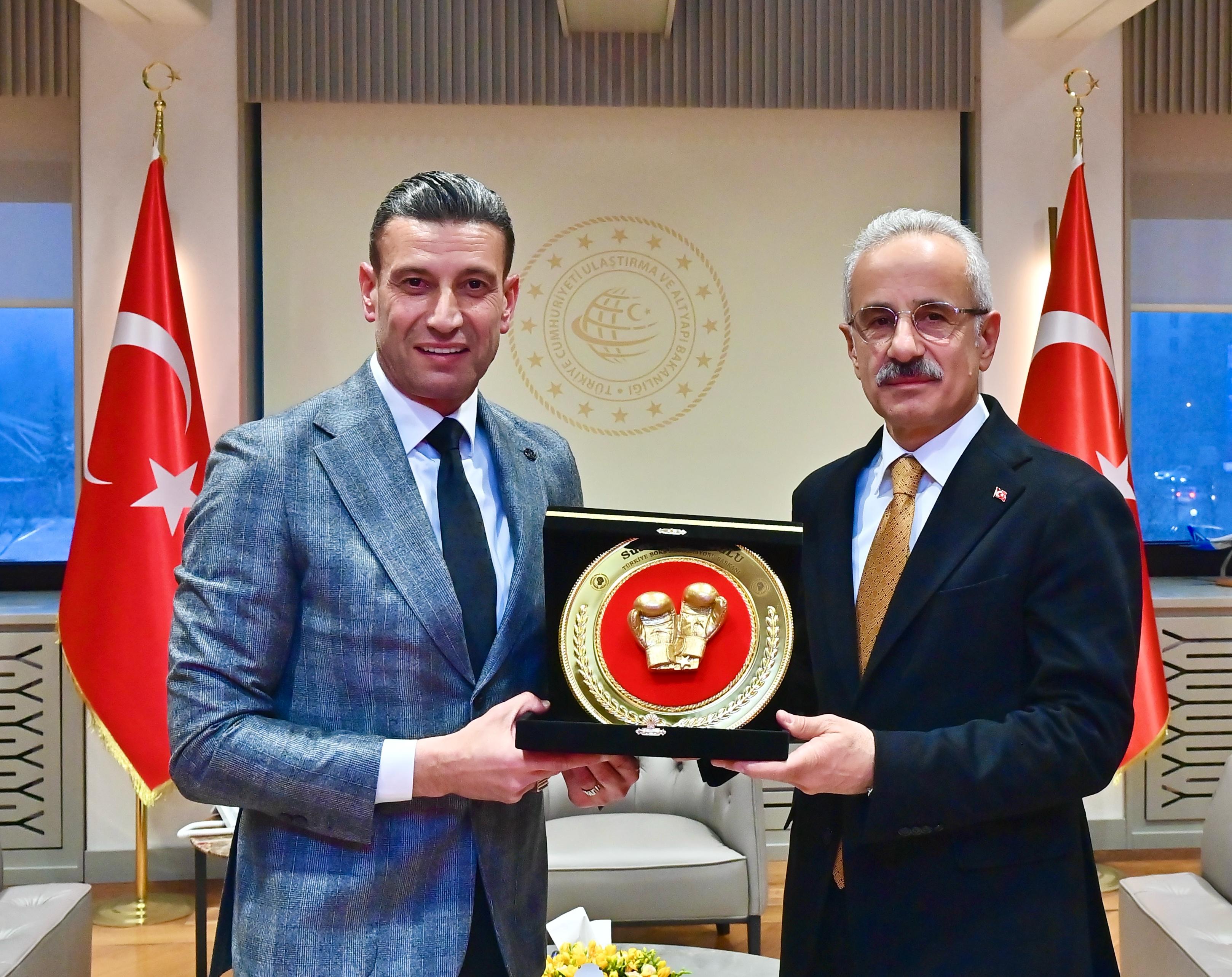 7741D745 923F 4170 8816 7Bcc0C4Ca923