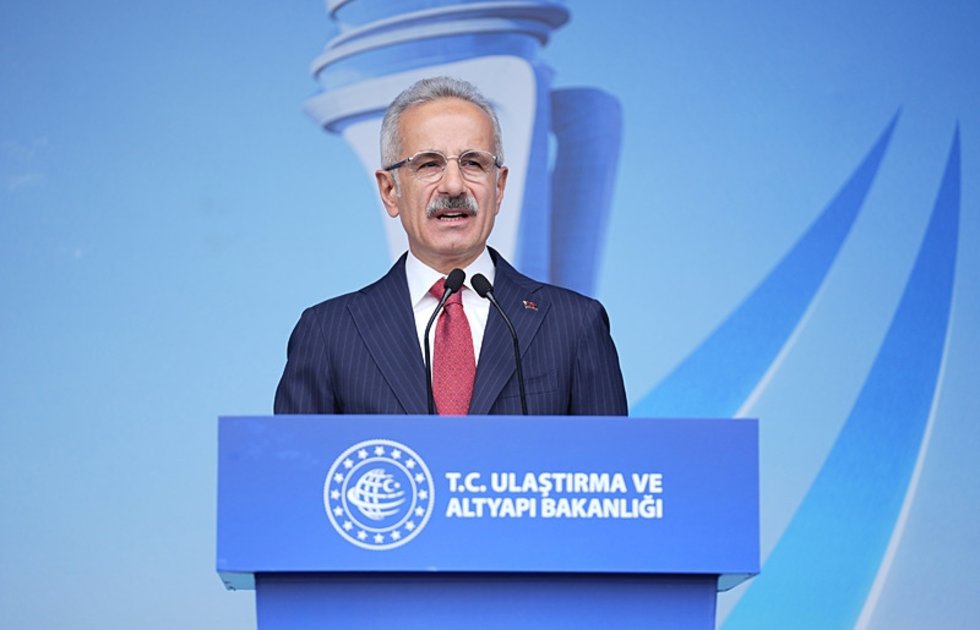 980X630 Istanbul Havalimaninda Es Zamanli Uclu Bagimsiz Pist Operasyonu Basladi 1744896107399