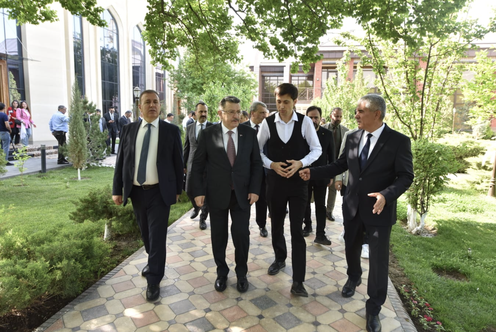 Ekran Resmi 2025 04 11 09.30.06