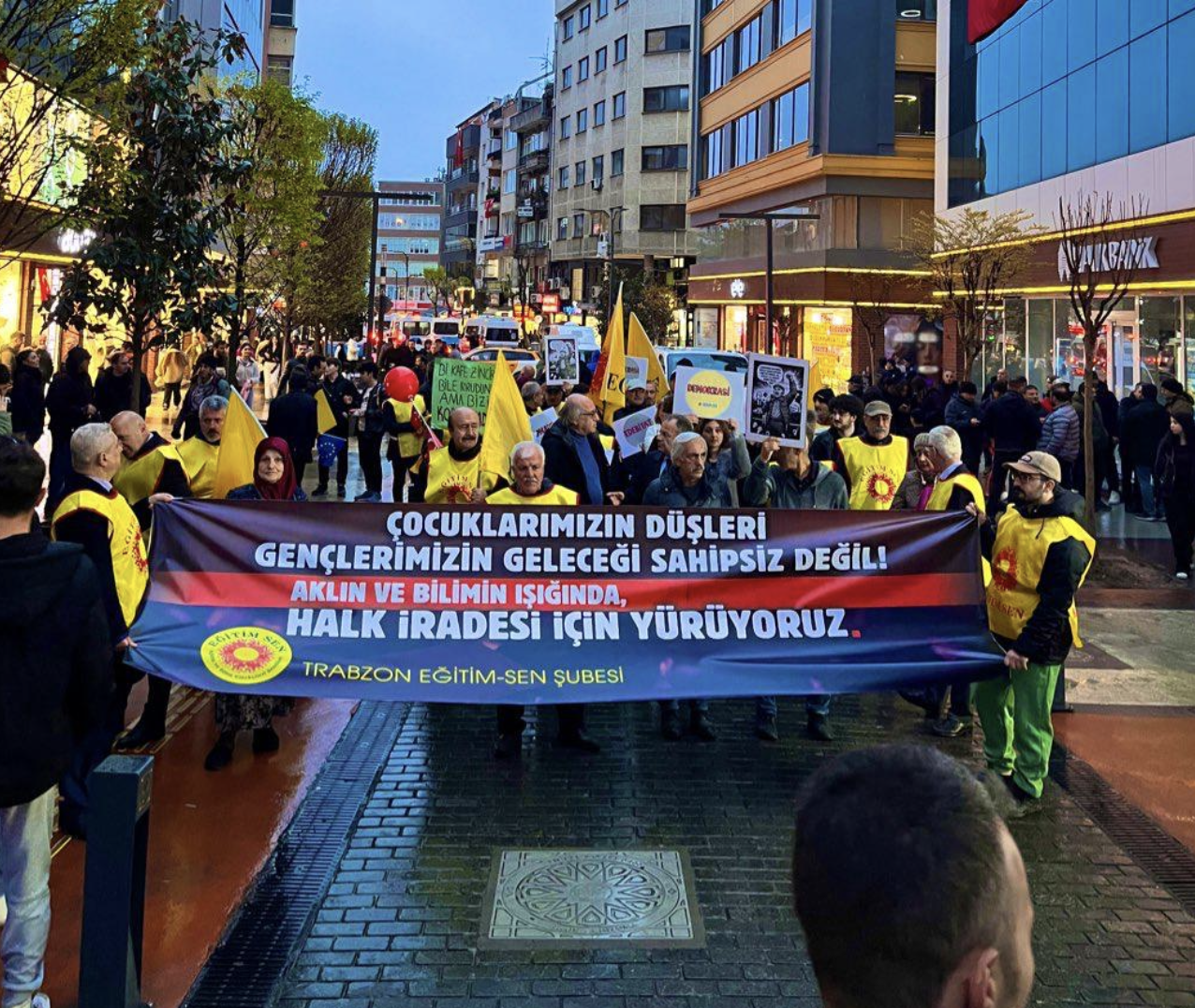 Ekran Resmi 2025 04 24 09.38.28