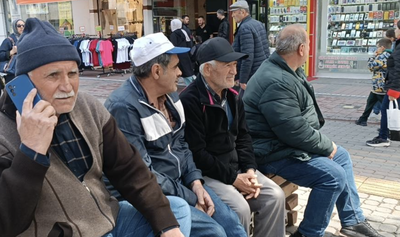 Ekran Resmi 2025 05 01 15.42.52