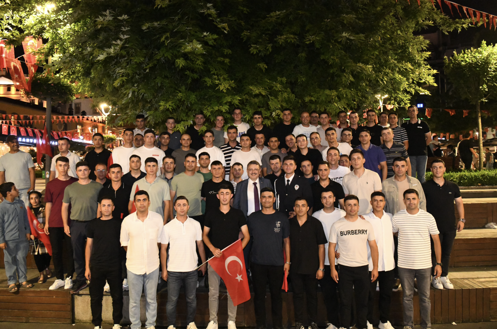Ekran Resmi 2025 07 15 22.41.21