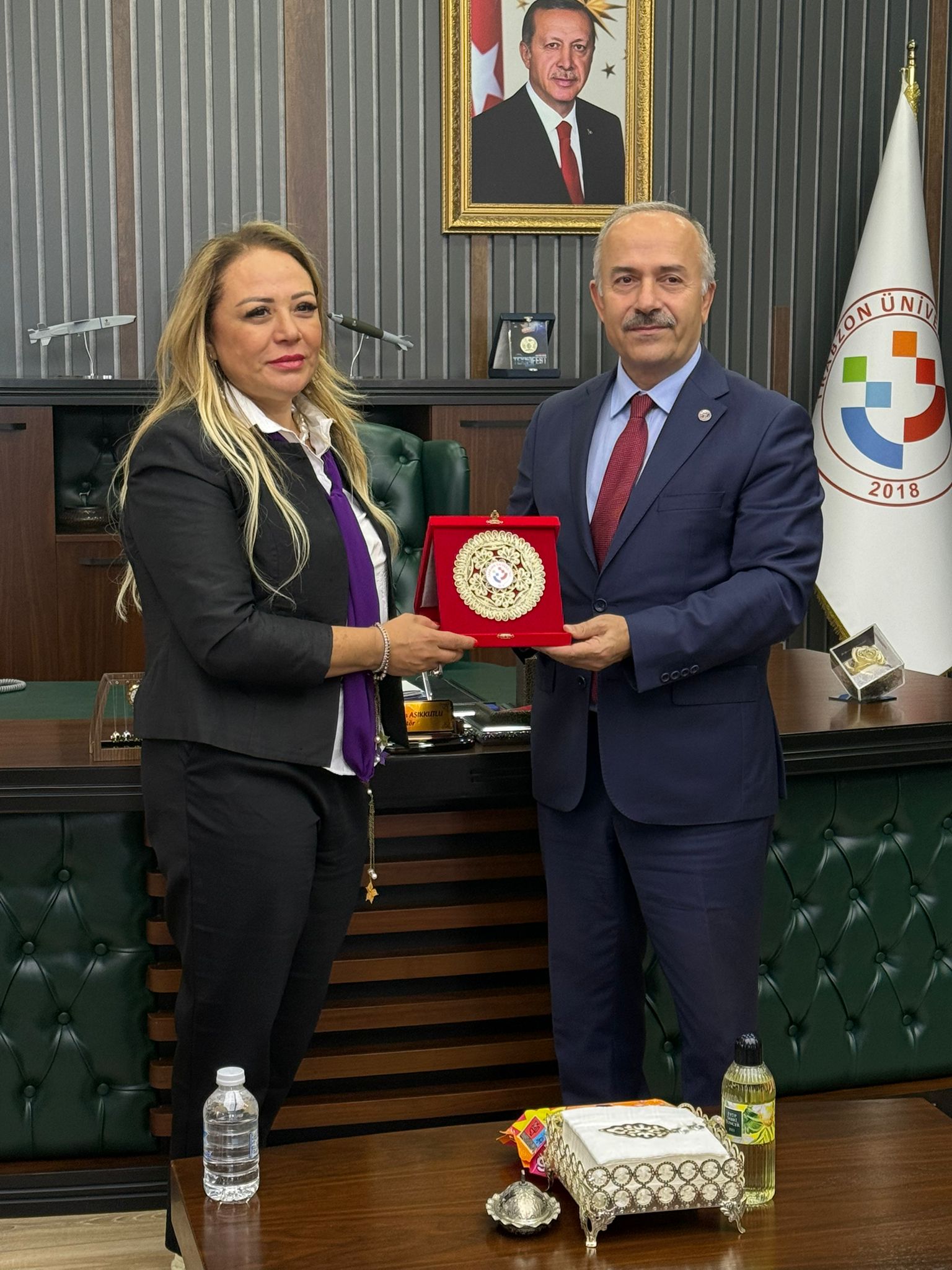 63870121 0089 478C 8055 2F51B453733B