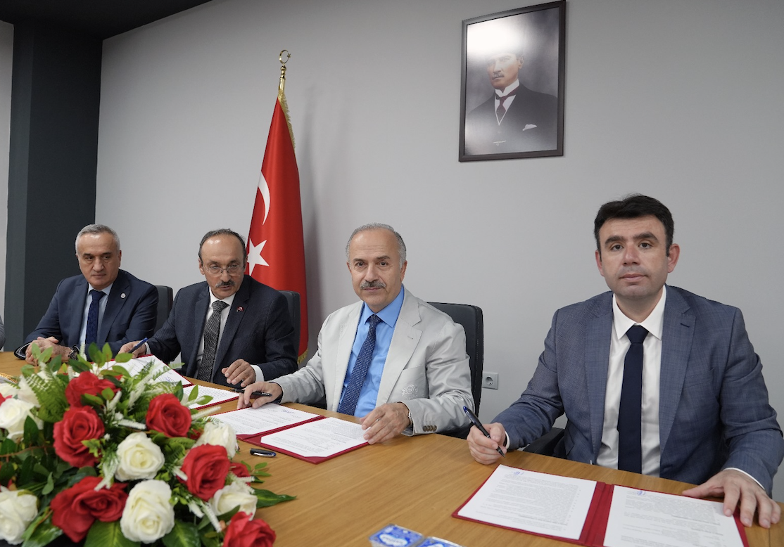 Ekran Resmi 2025 08 01 12.33.46