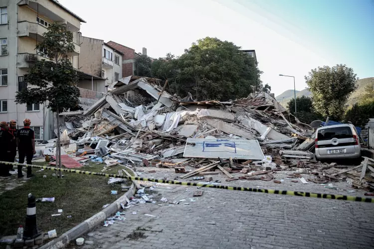 Sa Z Z 1754888228 783 W750 H500