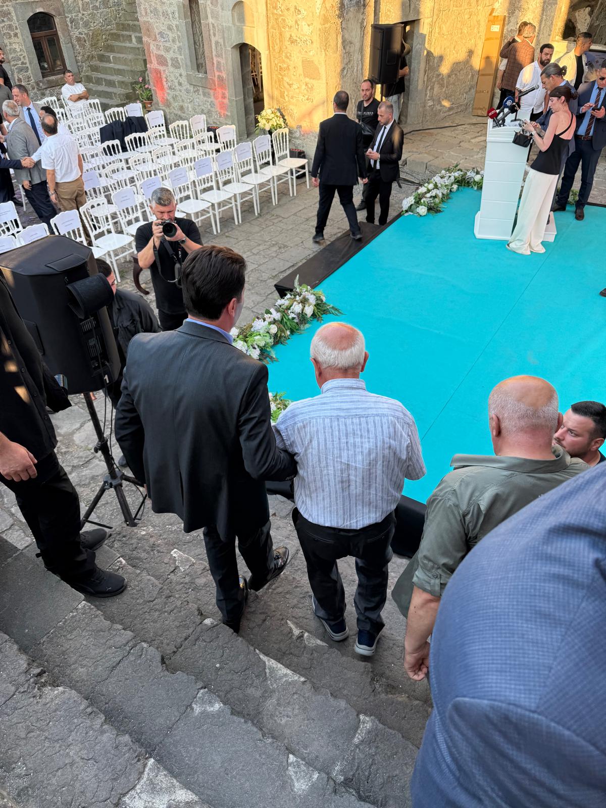 Whatsapp Image 2025 08 12 At 23.48.15