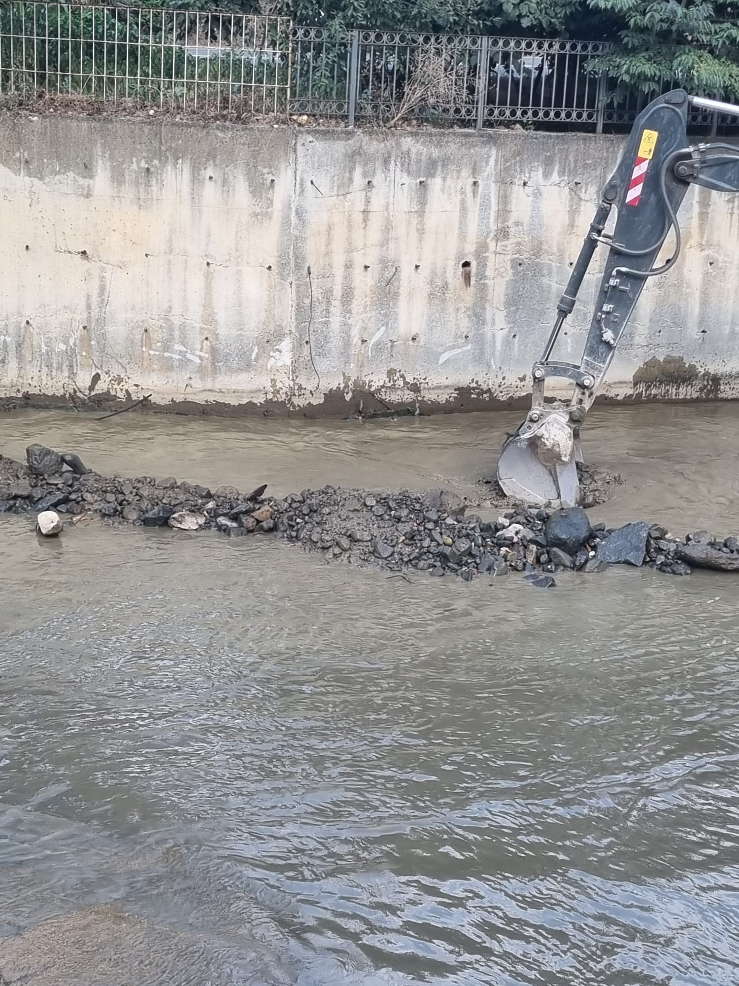 Whatsapp Image 2025 08 15 At 18.53.02 (1)