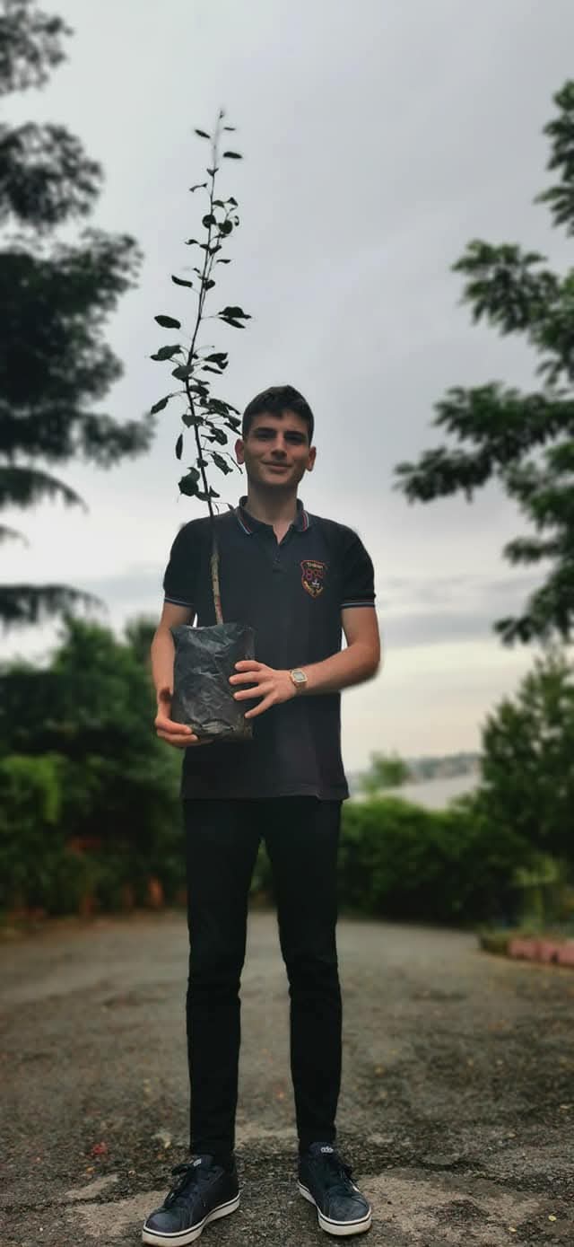 Whatsapp Image 2025 08 19 At 20.51.38 (1)