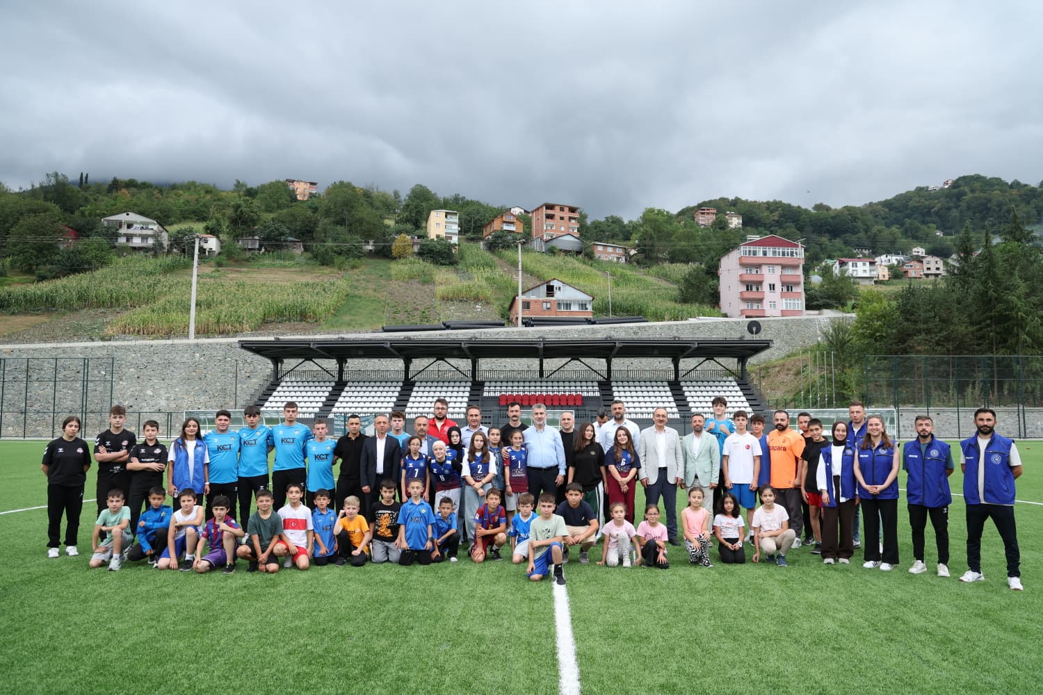 Whatsapp Image 2025 08 19 At 22.43.50 (1)