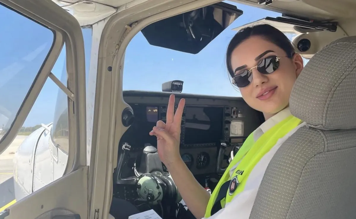 68B7F23329Aad681 W1200Xh739