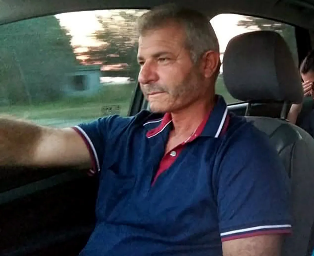 68B9C5A42D8Ab849 W1200Xh977