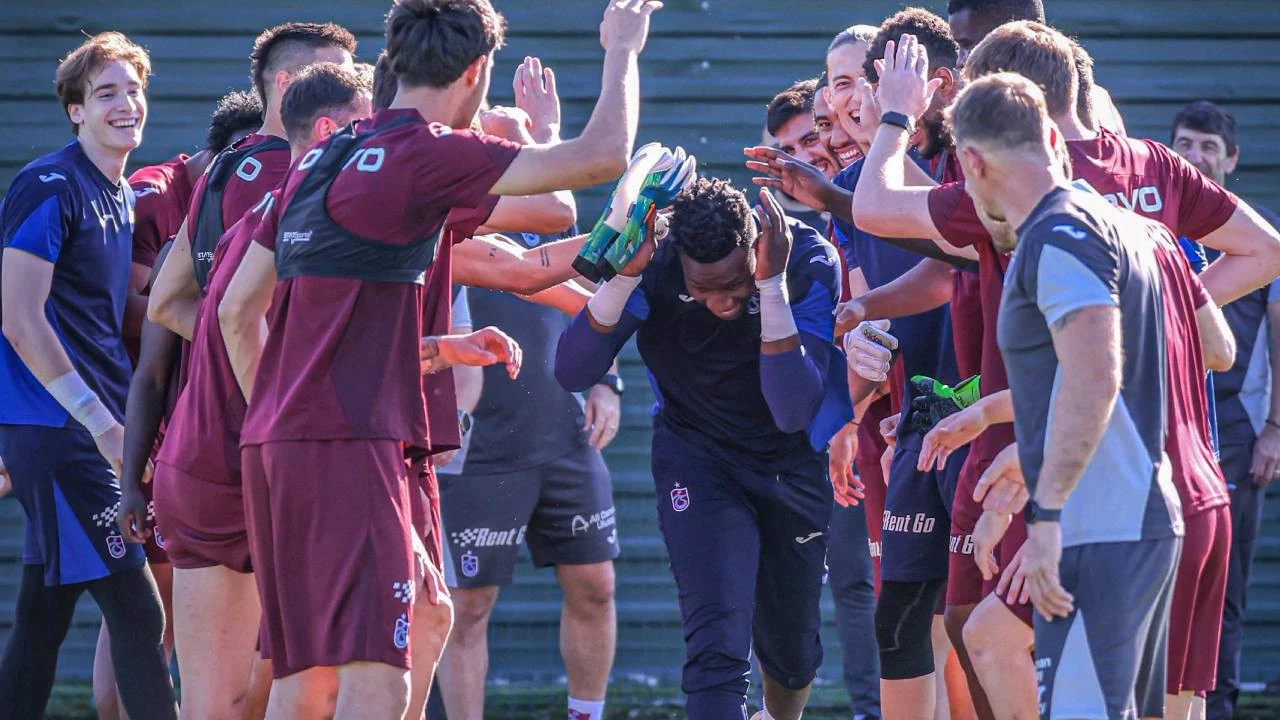 Andre Onana Ilk Antrenmanina Cikti Wmra