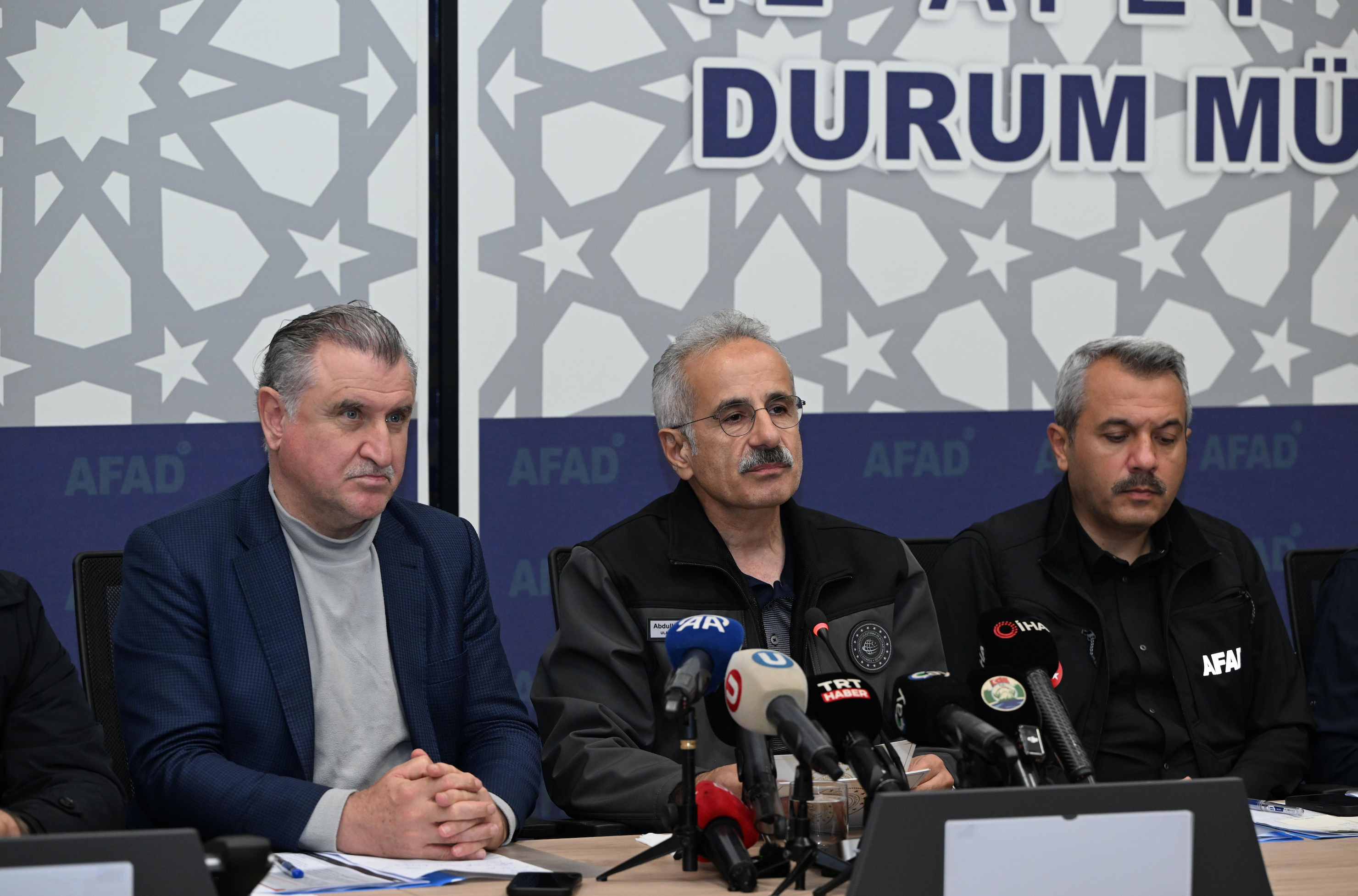 Ekran Resmi 2025 09 21 22.18.25