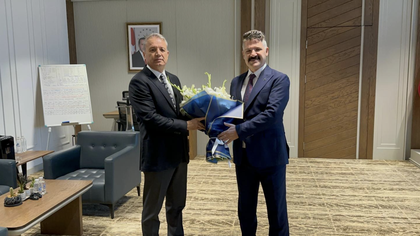 Ekran Resmi 2025 09 22 09.11.52