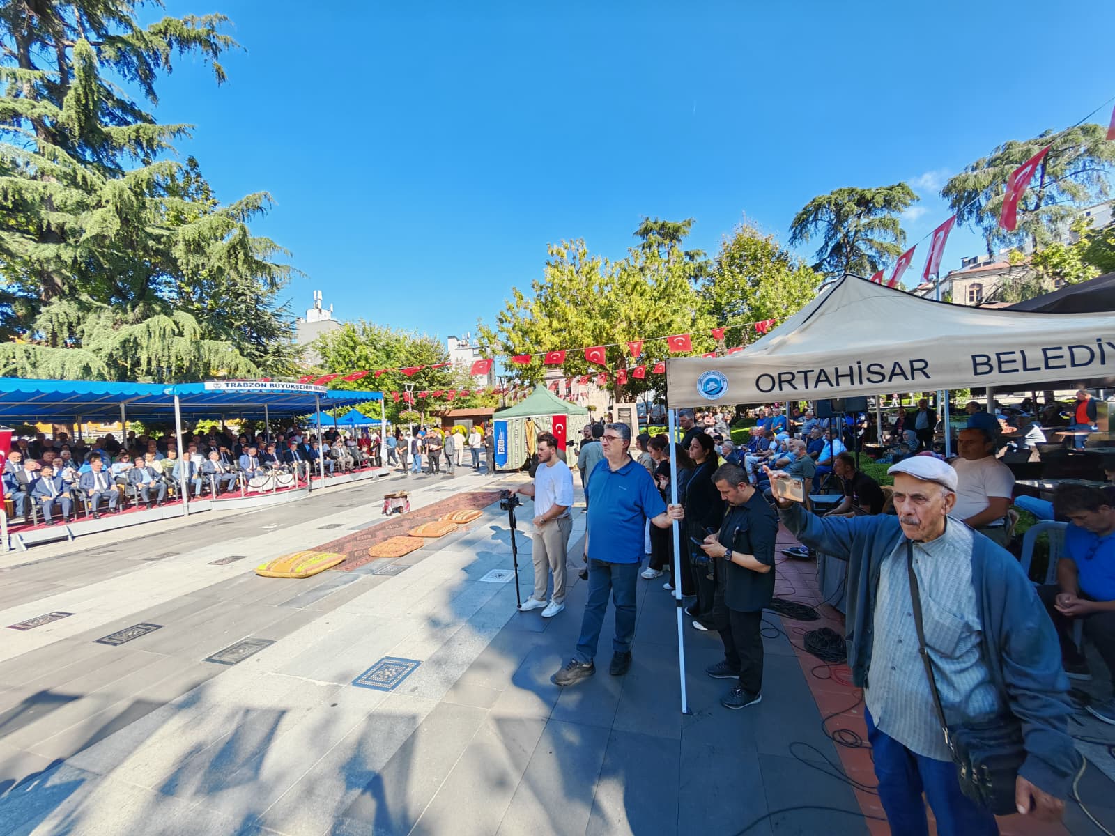 P H O T O 2025 09 22 21 53 10