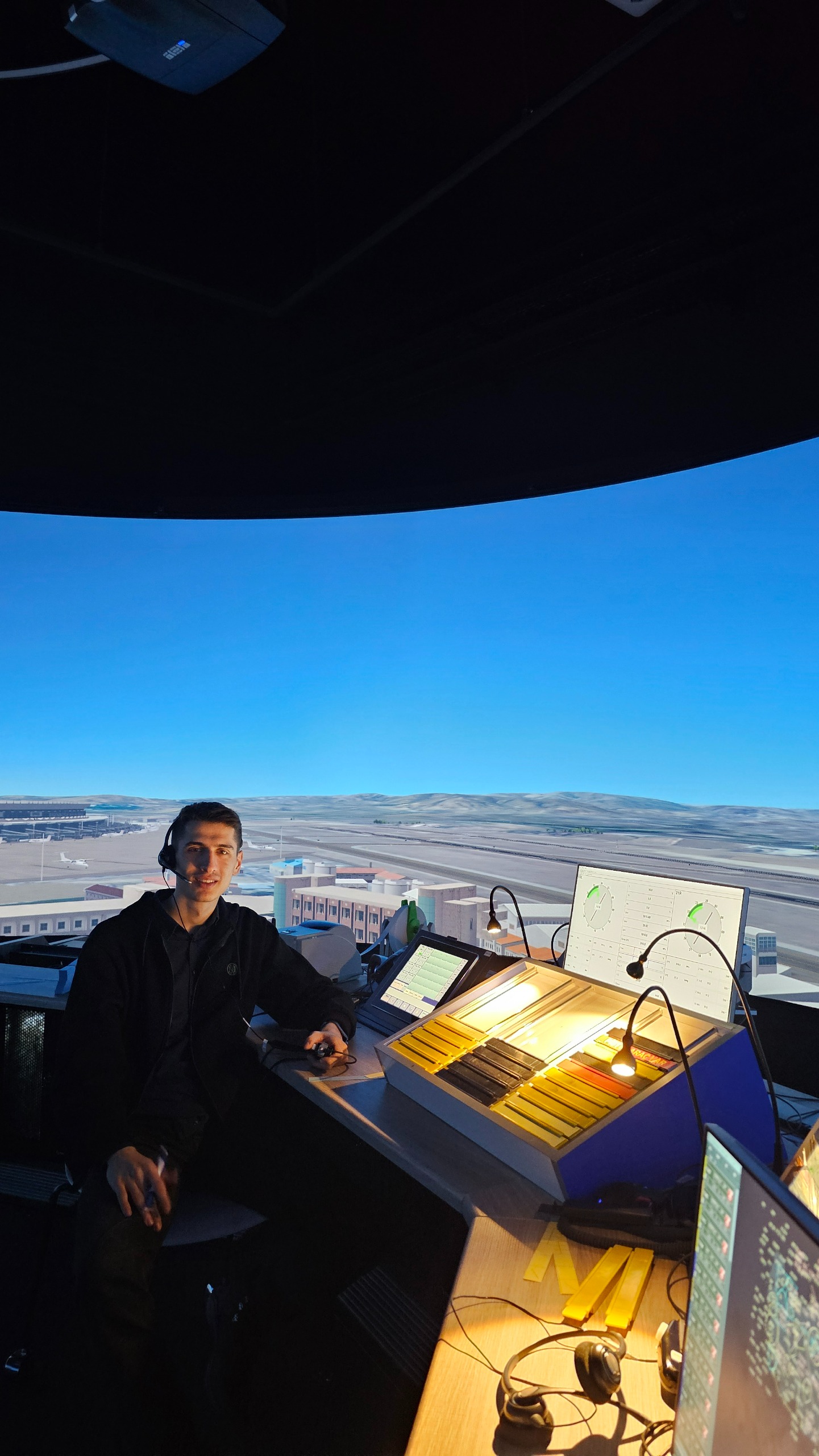 U N I V E R S I T E L I A L P E R E N I N U C A K T U T K U S U B A 892323 265011