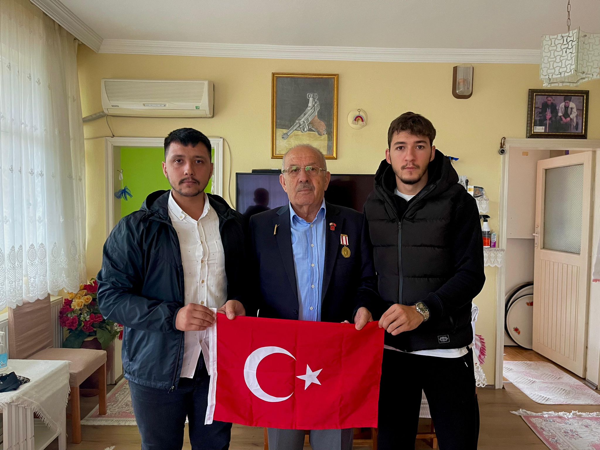 Whatsapp Image 2025 09 19 At 21.53.28 (1)