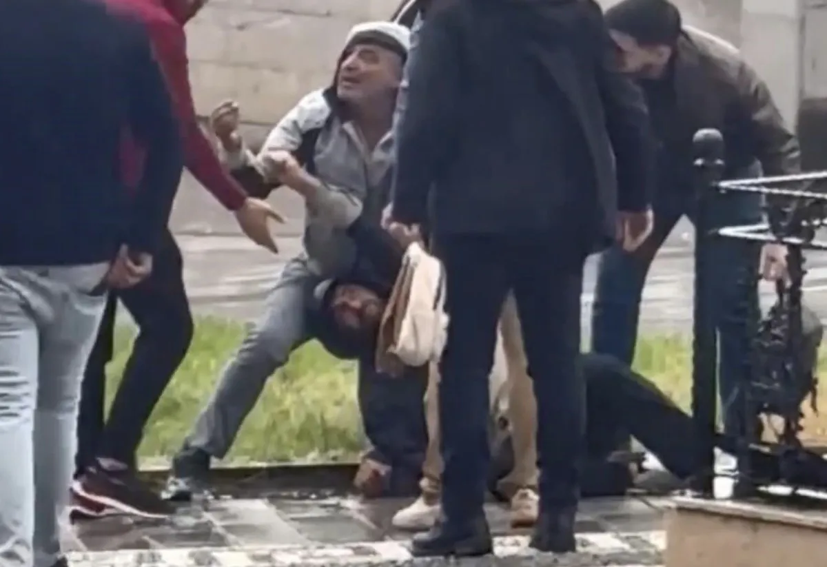 68Eb77421A932146 W1200Xh823