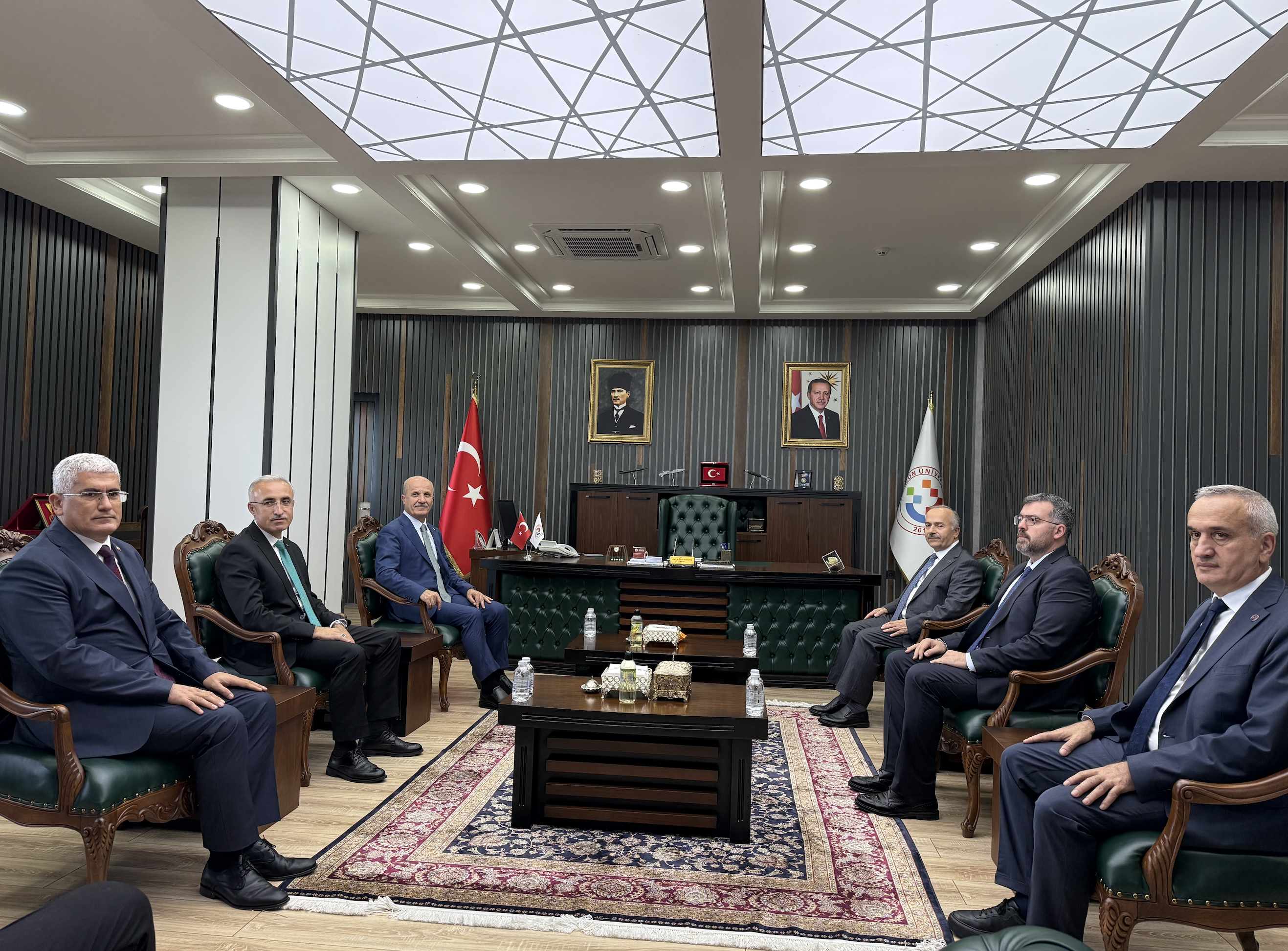 Ekran Resmi 2025 10 06 19.40.48