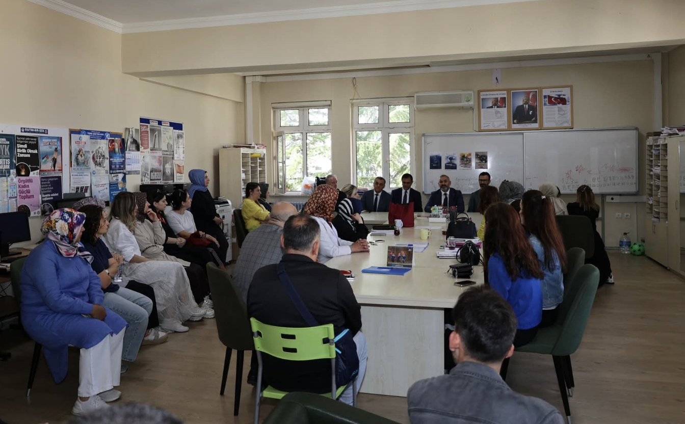 Ekran Resmi 2025 10 09 09.58.16