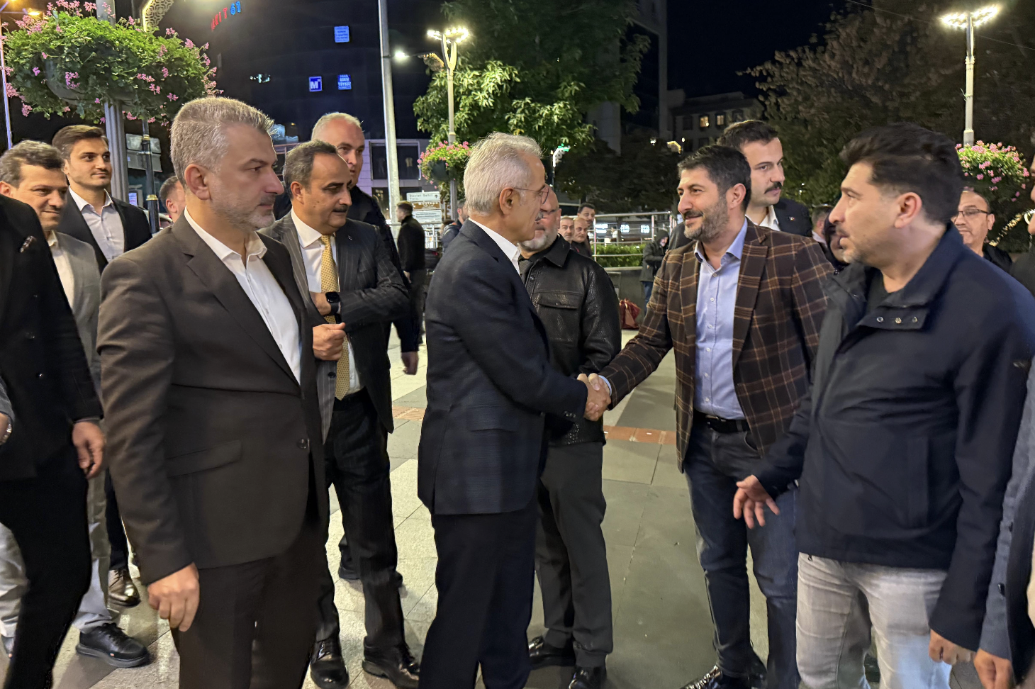 Ekran Resmi 2025 10 11 23.01.04