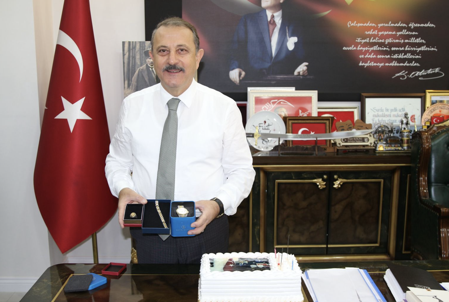 Ekran Resmi 2025 10 15 18.06.52