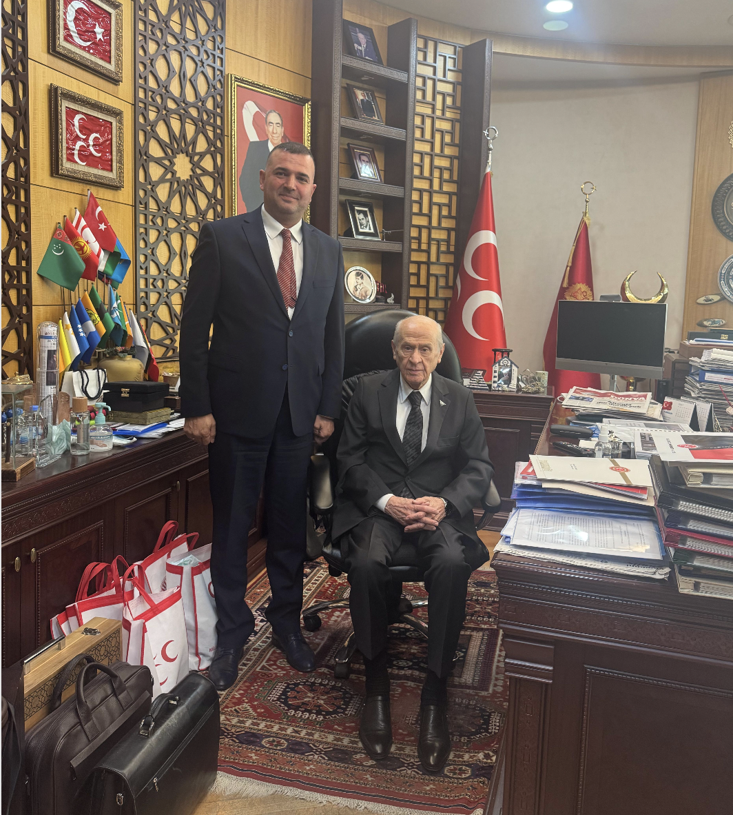 Ekran Resmi 2025 10 15 22.31.04