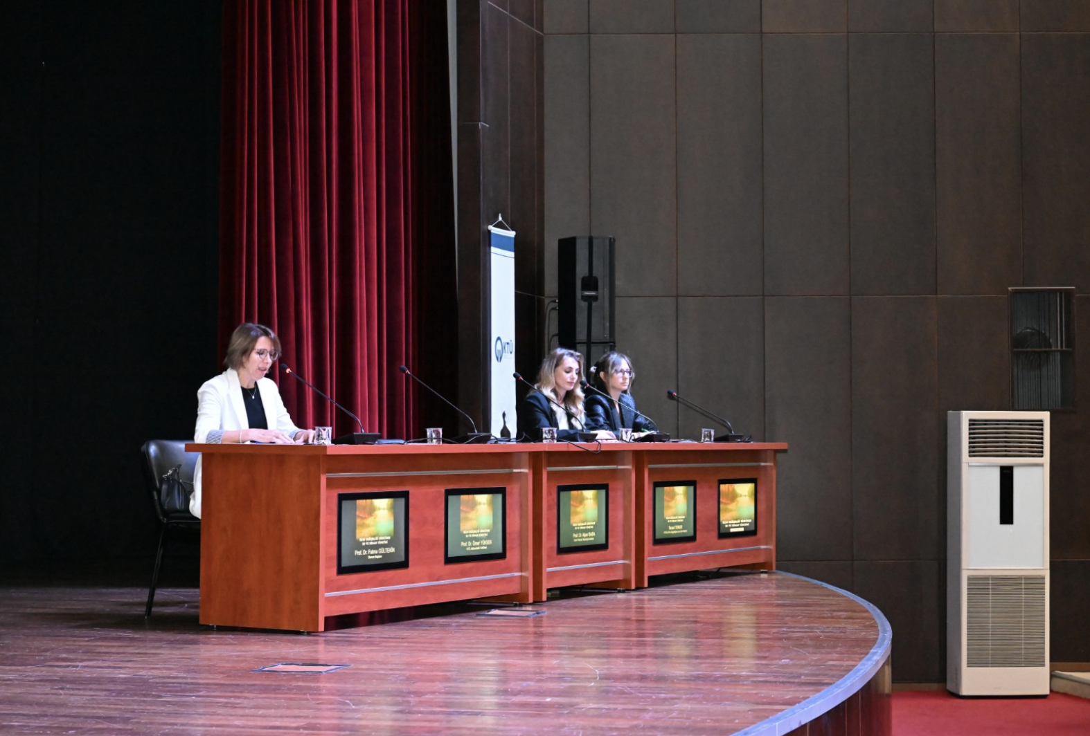 Ekran Resmi 2025 10 16 12.01.03