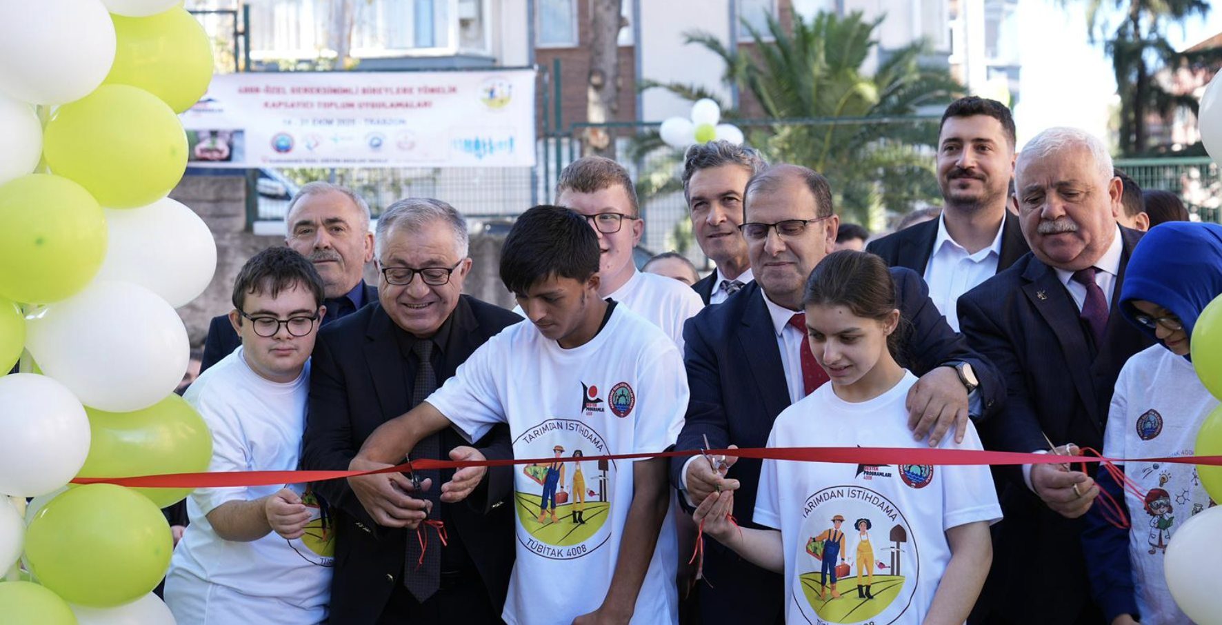 Ekran Resmi 2025 10 16 13.37.44