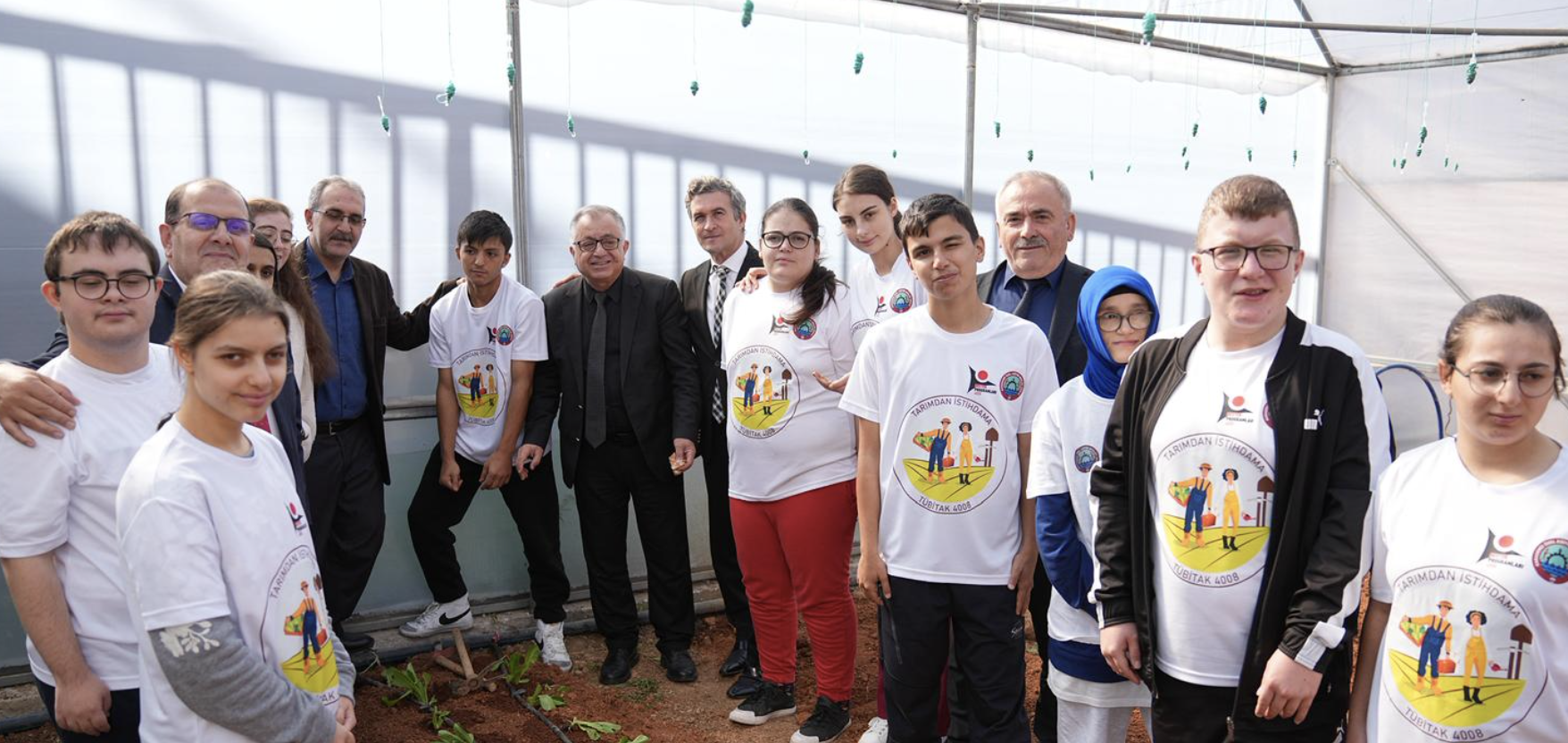 Ekran Resmi 2025 10 16 13.37.56