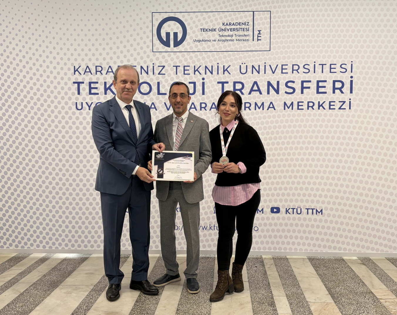 Ekran Resmi 2025 10 17 16.59.09