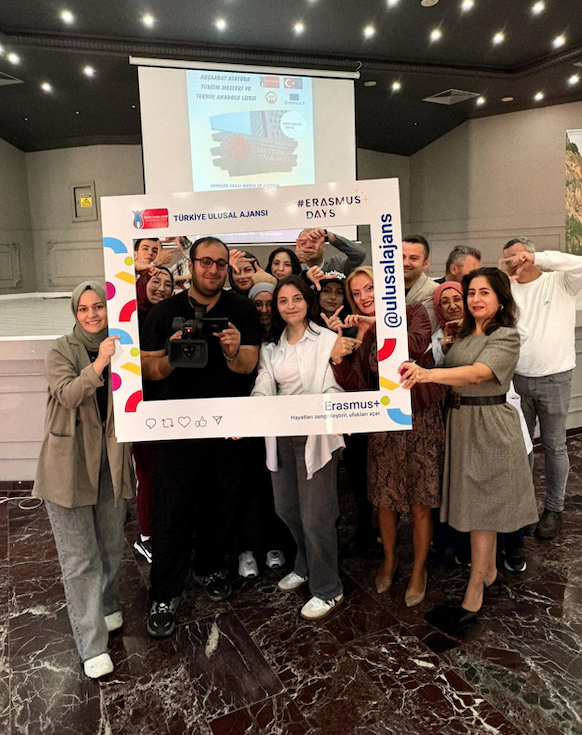 Ekran Resmi 2025 10 18 10.02.47