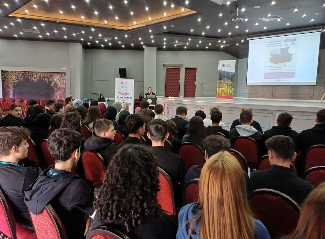 Ekran Resmi 2025 10 18 10.03.08