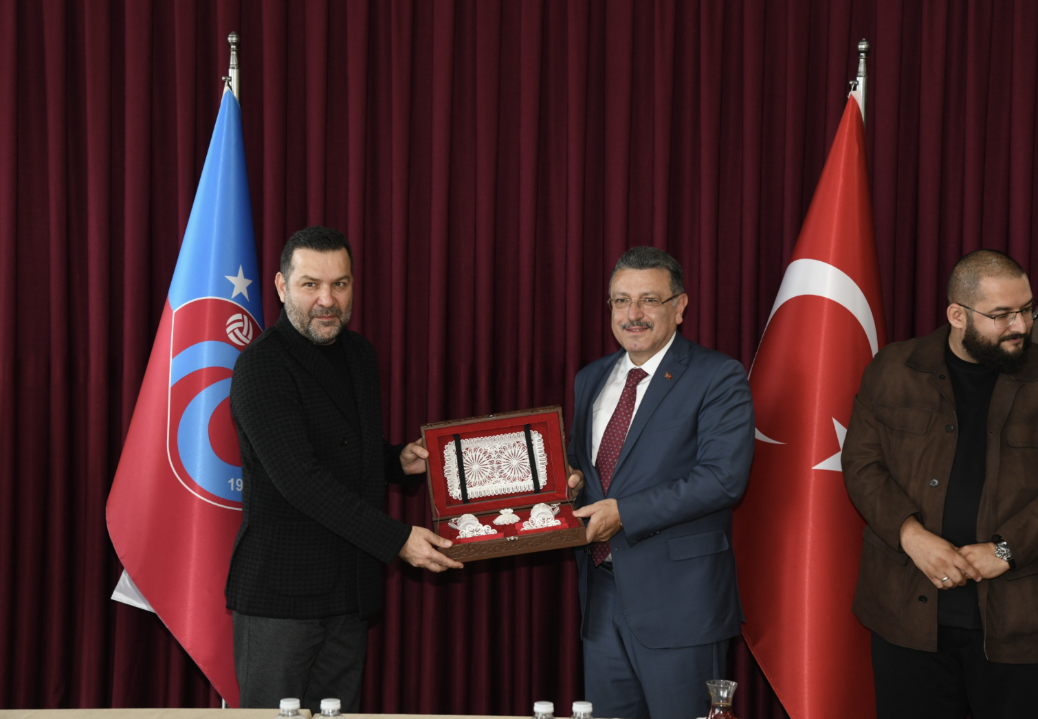 Ekran Resmi 2025 10 23 15.49.44-1