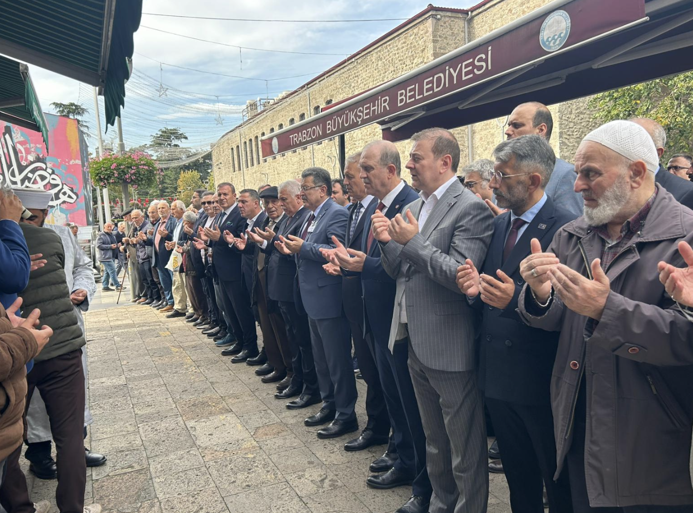 Ekran Resmi 2025 10 28 12.49.19