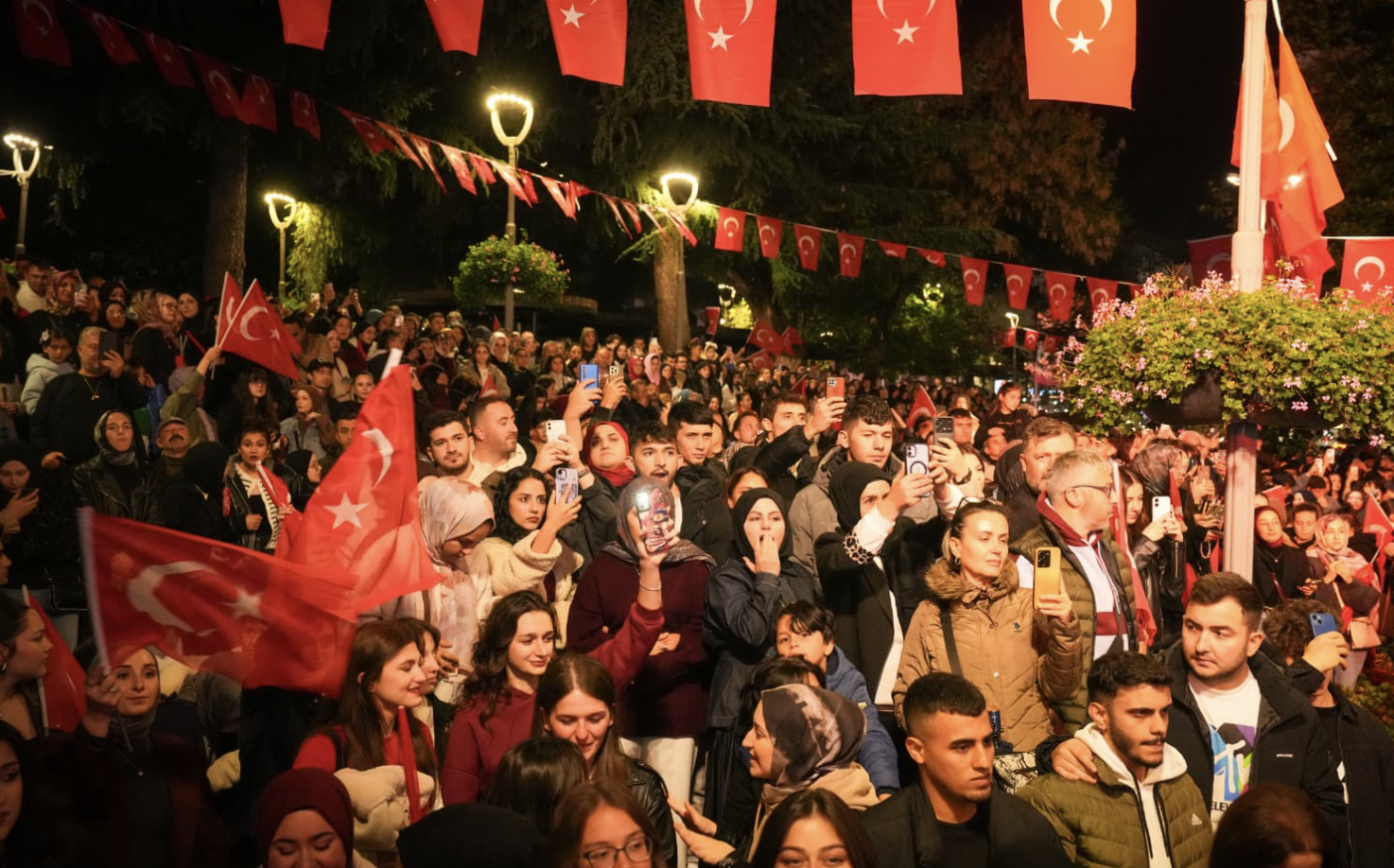 Ekran Resmi 2025 10 30 13.37.43