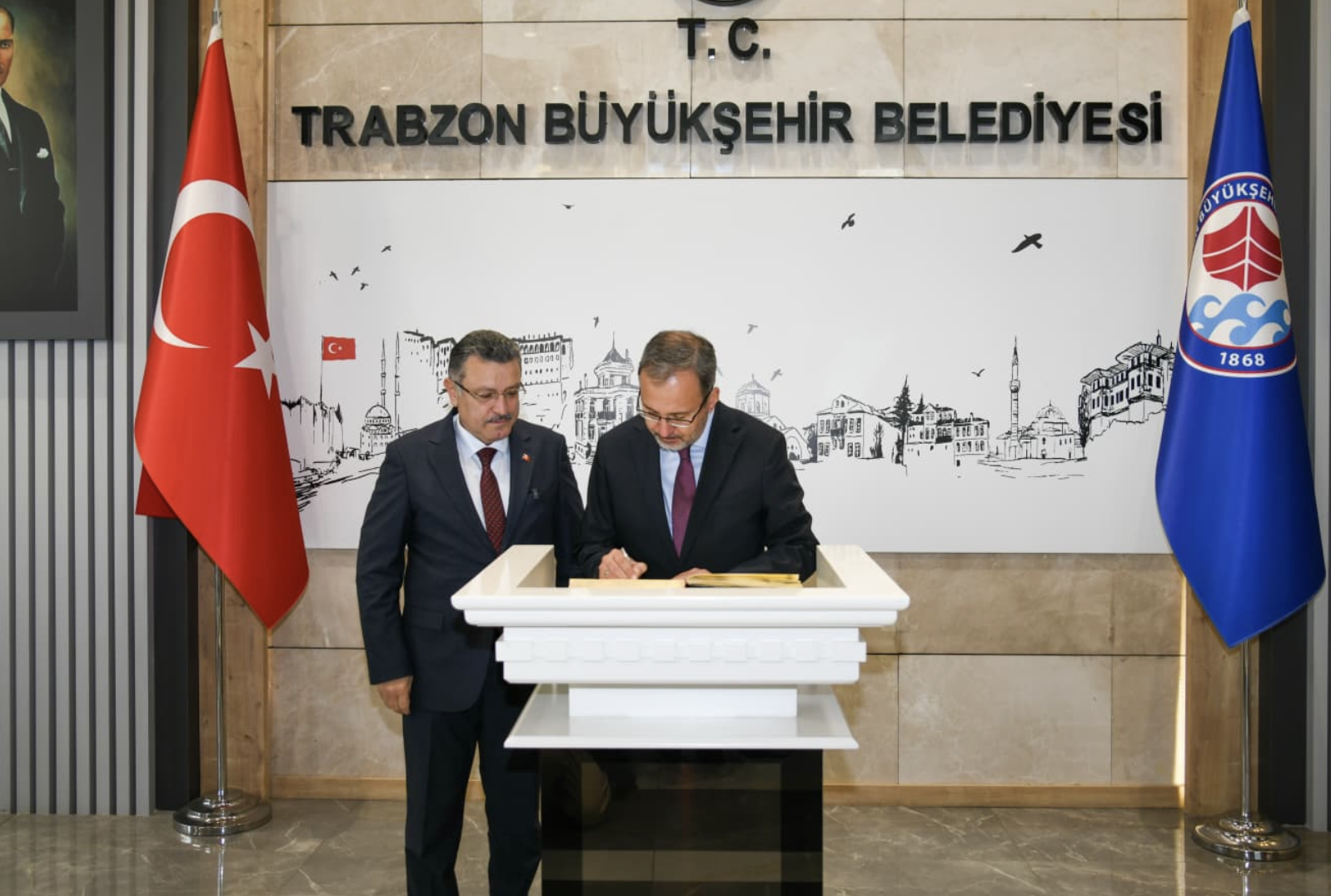 Ekran Resmi 2025 10 31 12.44.48