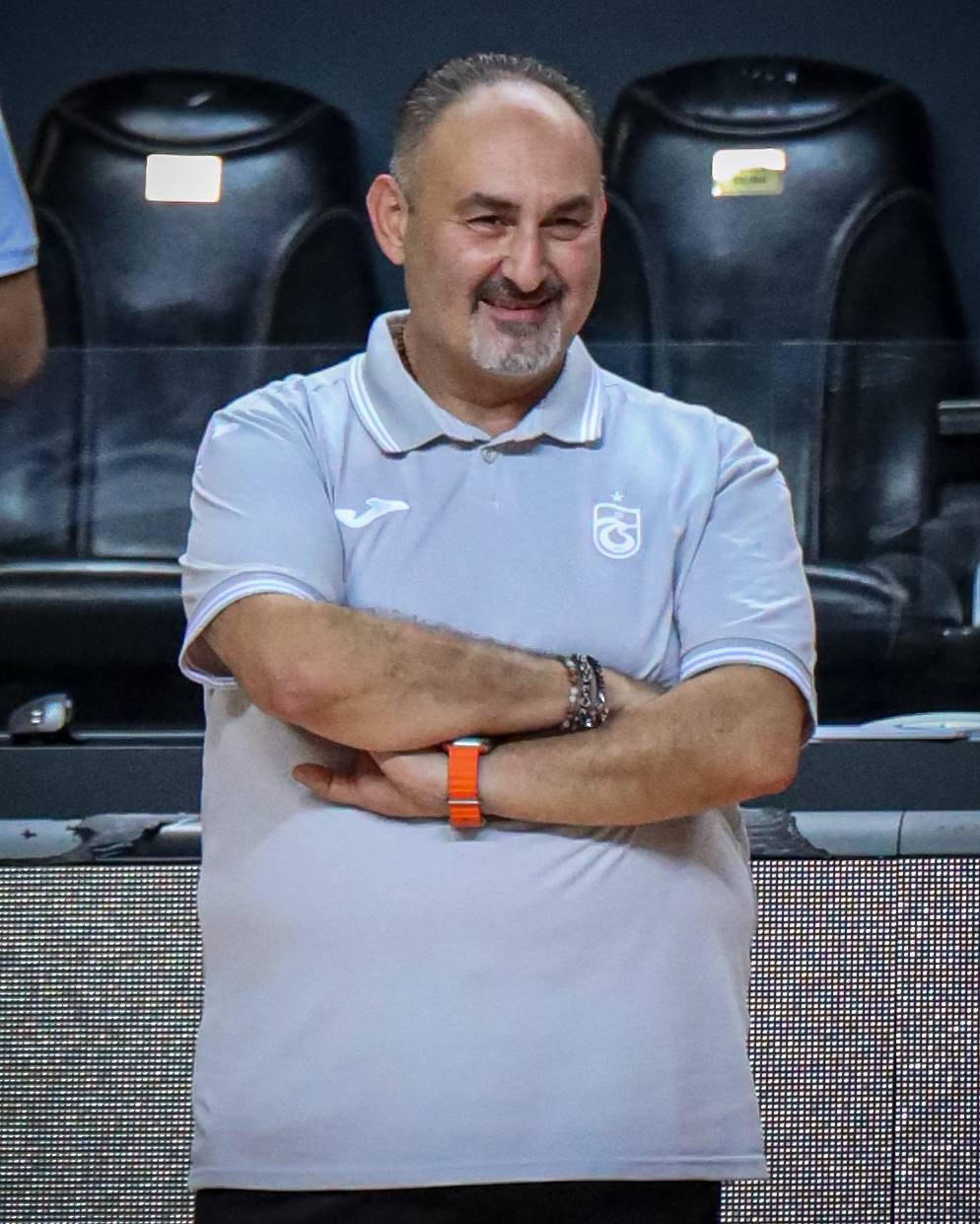 G21E Np X Q A E6 C Xe