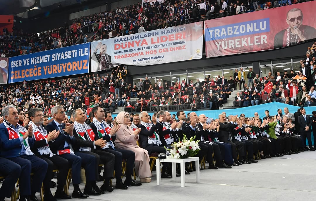 Trabzon’da, Bereketiyle Ve Güzelliğiyle Hepimizi Kucaklayan Bu Topraklarda, Değerli Trabzonlular (1)