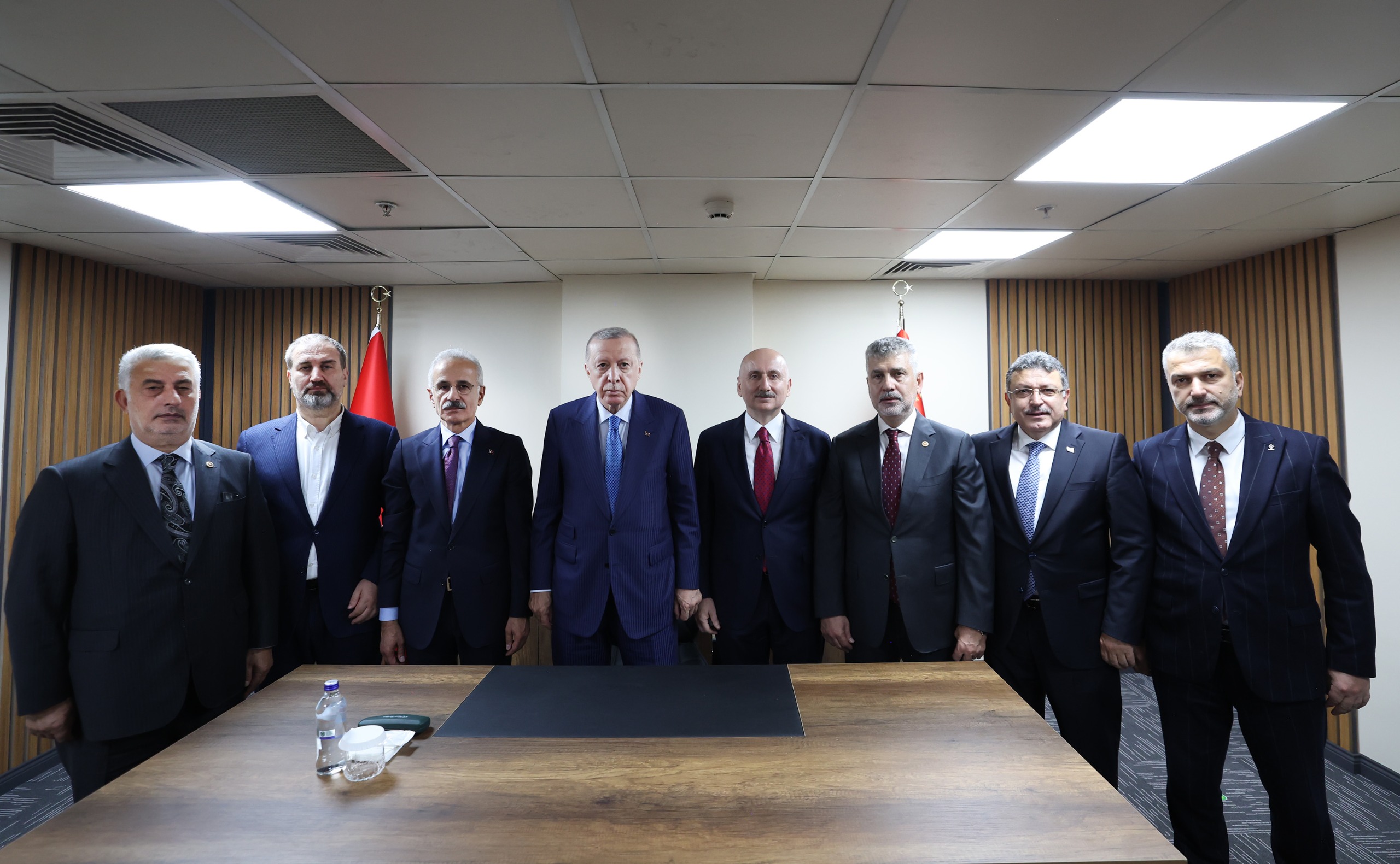 Whatsapp Image 2025 10 12 At 17.52.43 (1)