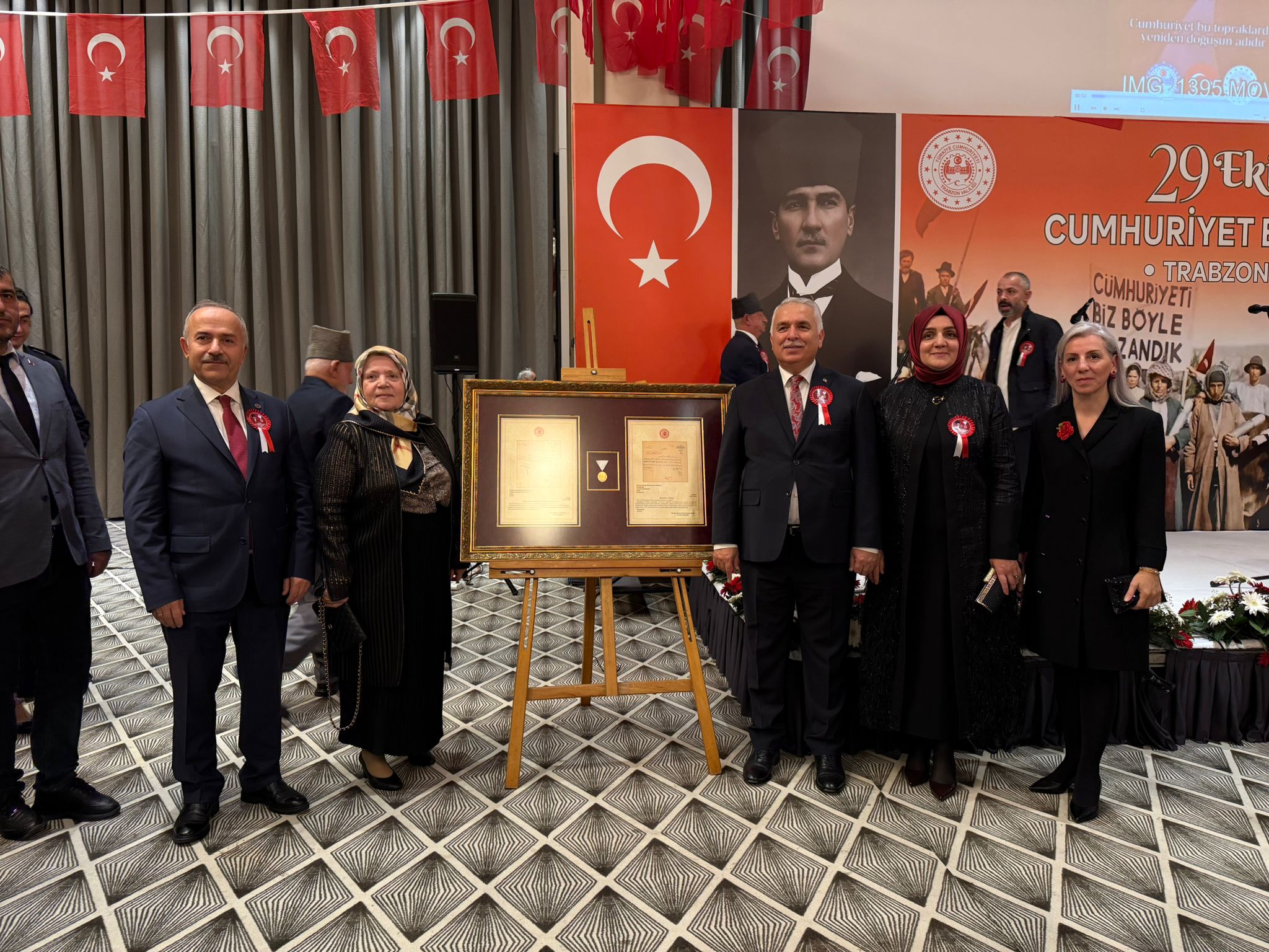 Whatsapp Image 2025 10 29 At 19.53.28-1