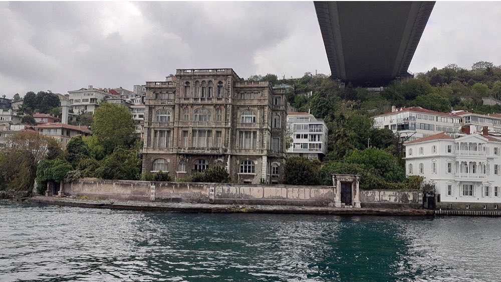 579654157 1393055539011619 2938412655113893391 N